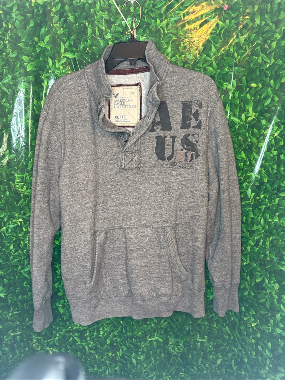 American Eagle Outfitters Gray Crewneck Pullover with Shawl Collar